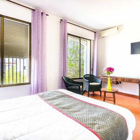 Venta Del Alto Hotel Las Cumbres By Vivere Stays Эль-Гарробо Экстерьер фото